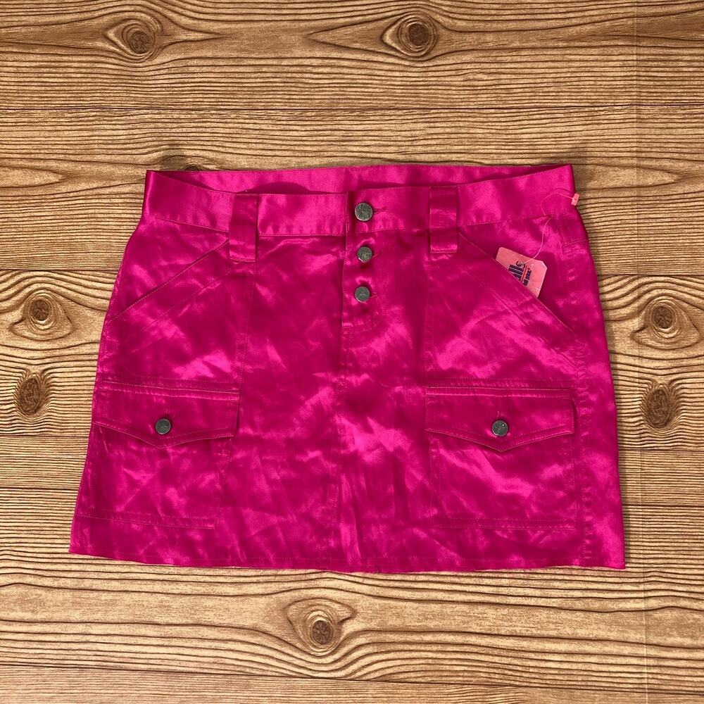 New! Y2K HOT PINK Mini Skirt with POCKETS - Vintage JOIE Skirt Size 6